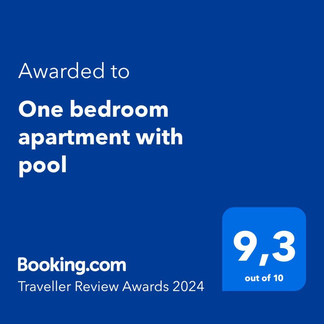 One Bedroom Apartment With Pool 플라키아스 외부 사진