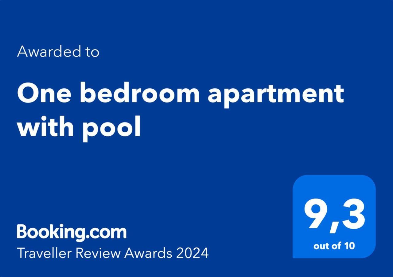 One Bedroom Apartment With Pool 플라키아스 외부 사진